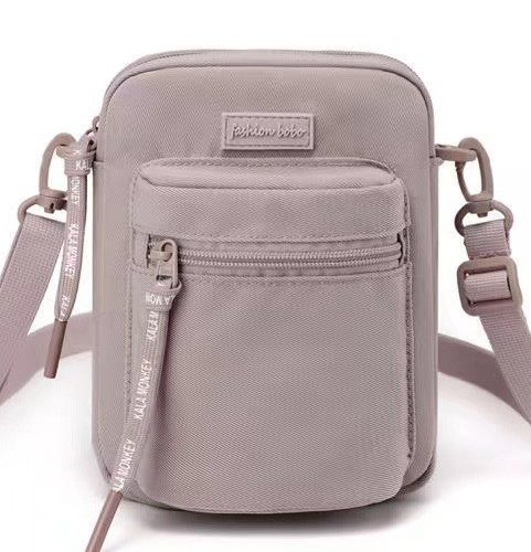 ボボ 2024 新作 撥水加工 レディーススクエアバッグ ショルダークロスバッグ