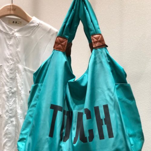 ボボ レター柄 大容量ショルダーバッグ